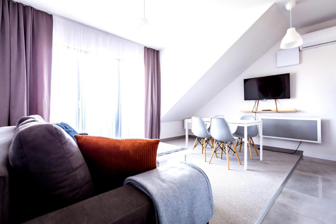 Awo Apartamenty Łeba Buitenkant foto